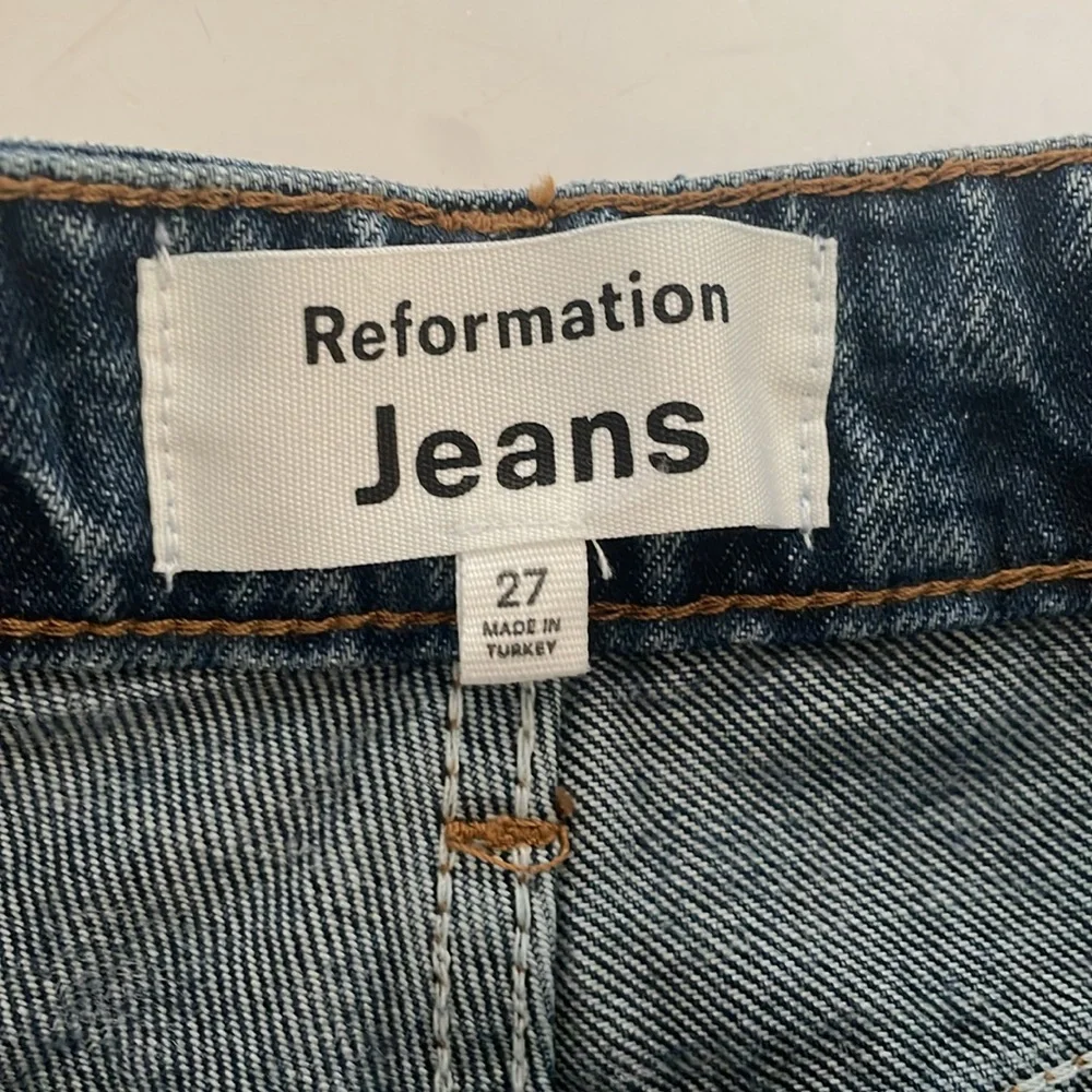 Reformation Cynthia High Rise Straight Long Jeans in Disco size 27 - Picture 3 of 9